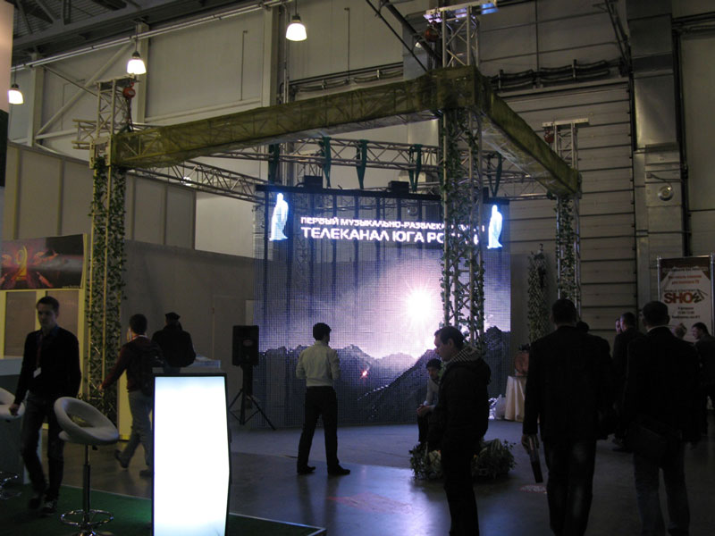 Инсталляция фермовой конструкции на выставке МВЦ Крокус Экспо.